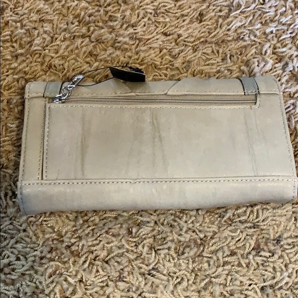 Guess wallet - Picture 5 of 6